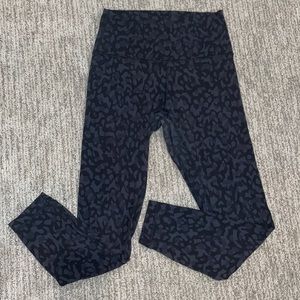 Lululemon Align Pant II 7/8 High Rise Legging Black Camo/Leopard Print